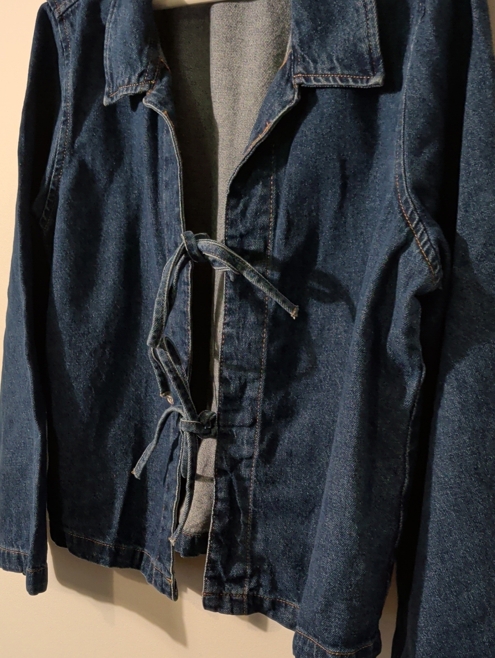 H&M denim tie-front jacket - size large - Picture 4 of 8